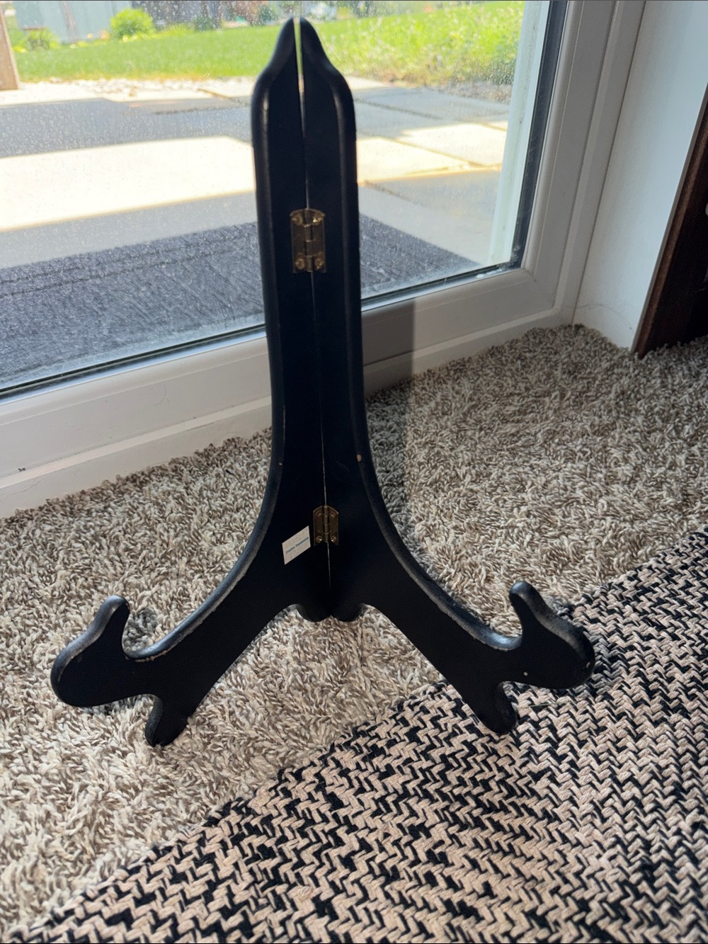 Expressions Black Foldable Display Easel